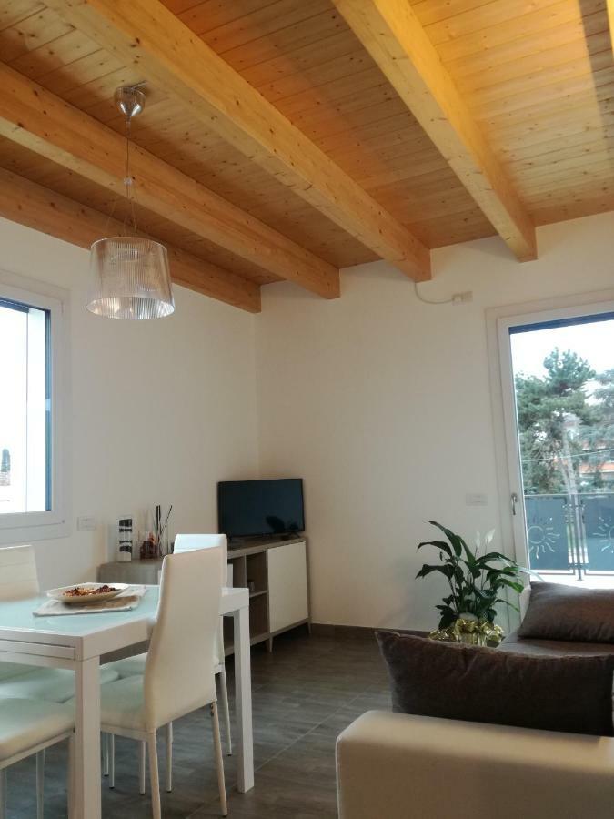 Alessietto Apartment Verona Bagian luar foto