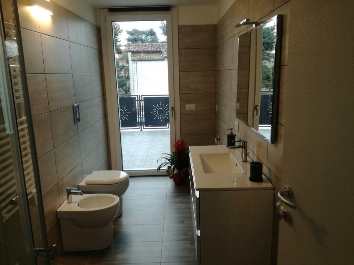 Alessietto Apartment Verona Bagian luar foto